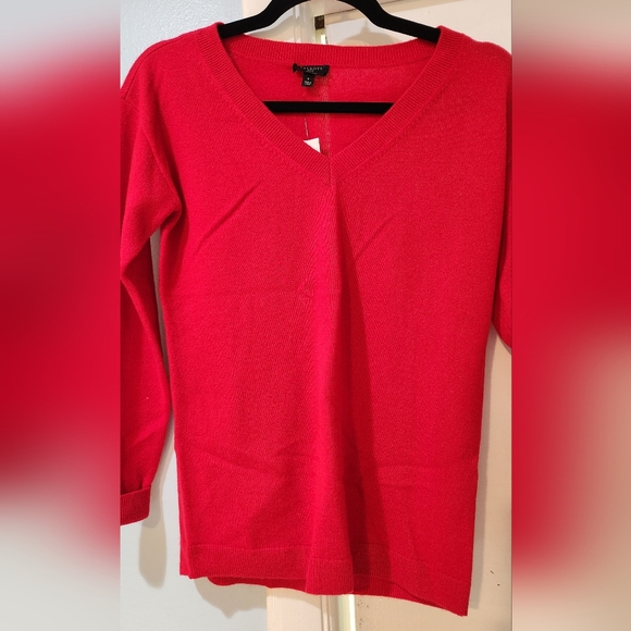 NWT Talbots Women's Red Cashmere Sweater Petite - Picture 4 of 9